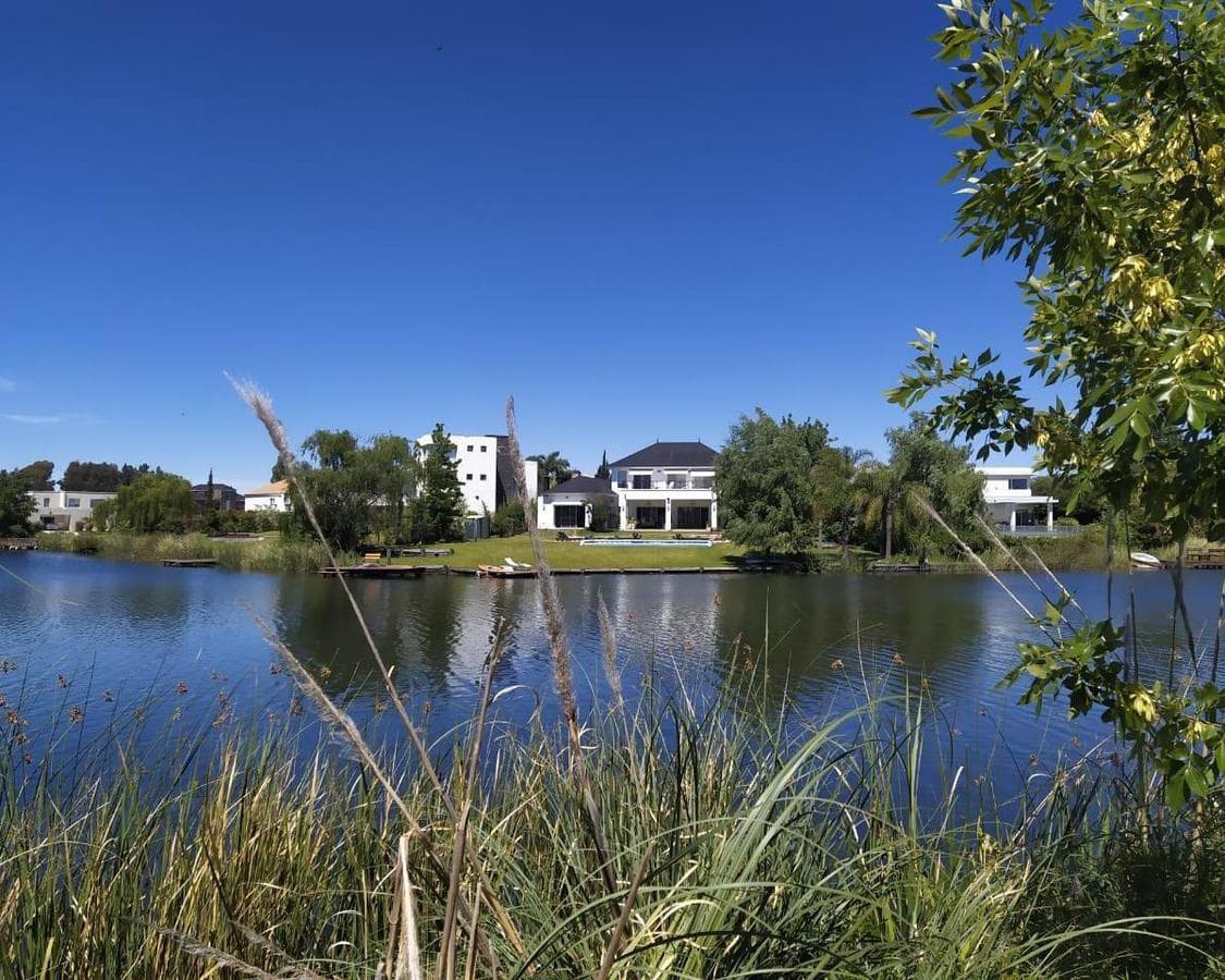 Casa en Venta ubicado en Los Castores, Nordelta, Tigre - foto 1