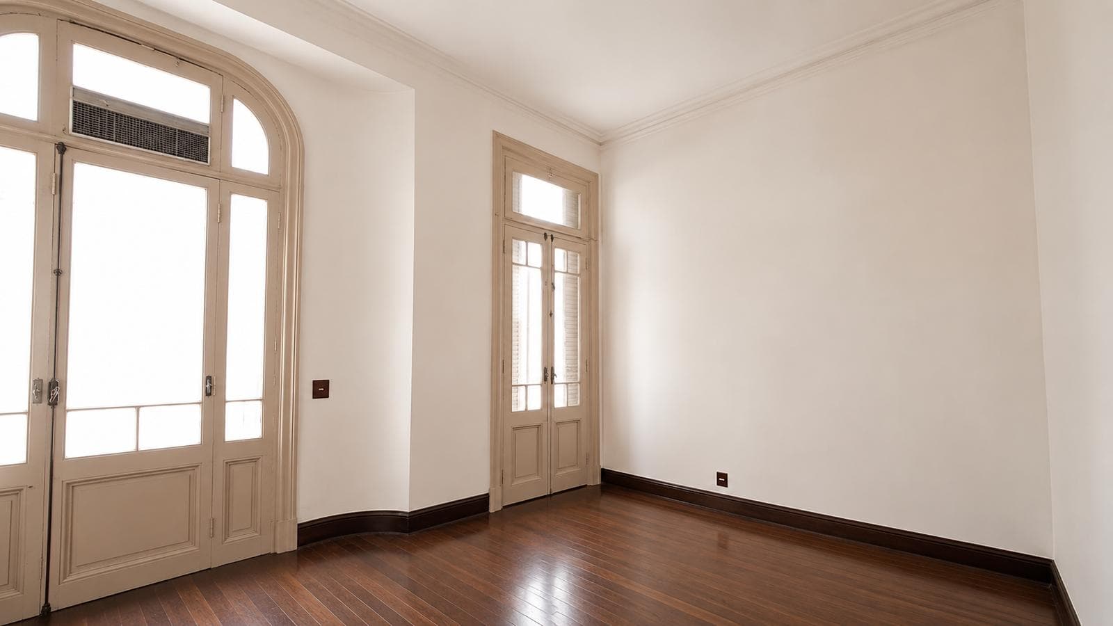Departamento 4 ambientes en Venta | San Nicolás | ideal para vivienda, oficina o renta temporaria - photo 1