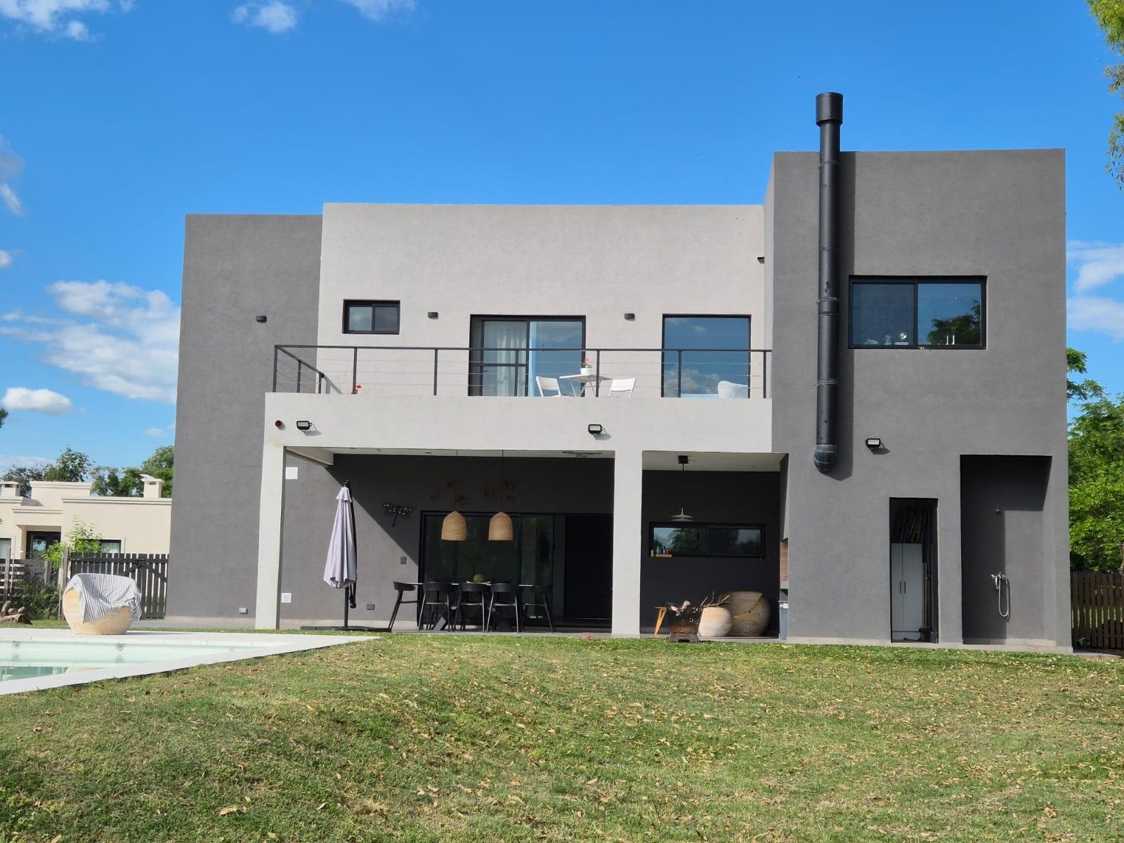 Casa en San Sebastian AREA 2 - 6 AMBIENTES - foto 1
